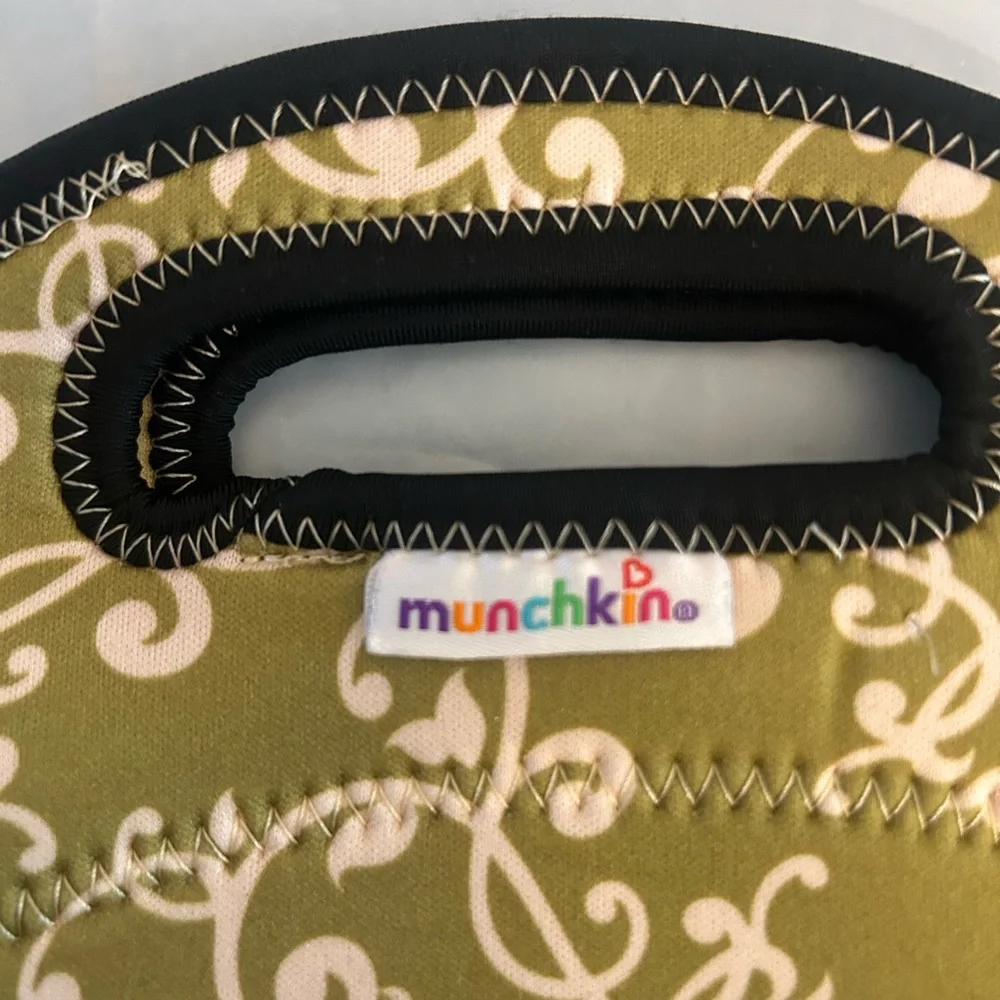 Munchkin Olive and Cream Baby Bag